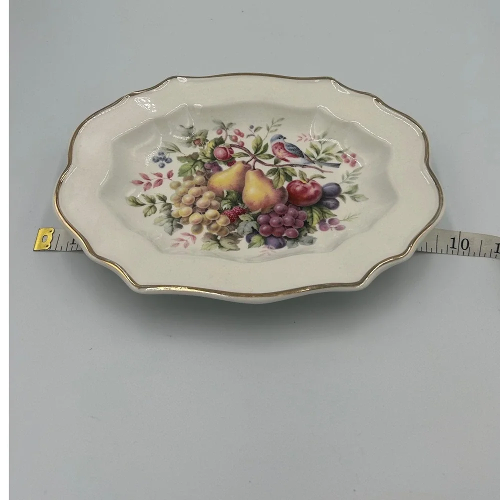 Avon 1976 Enoch Wedgwood Fruit Bird Trinket Dish 22K Gold Trim England 9‎ Inch